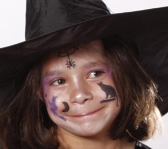 Maquillage de sorcière pour enfant