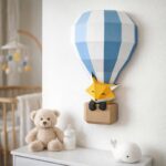 Papercraft bébé renard dans une mongolfière 3D