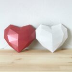 Papercraft de cœur rouge en 3D