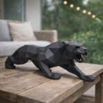 Papercraft de panthère noire en colère