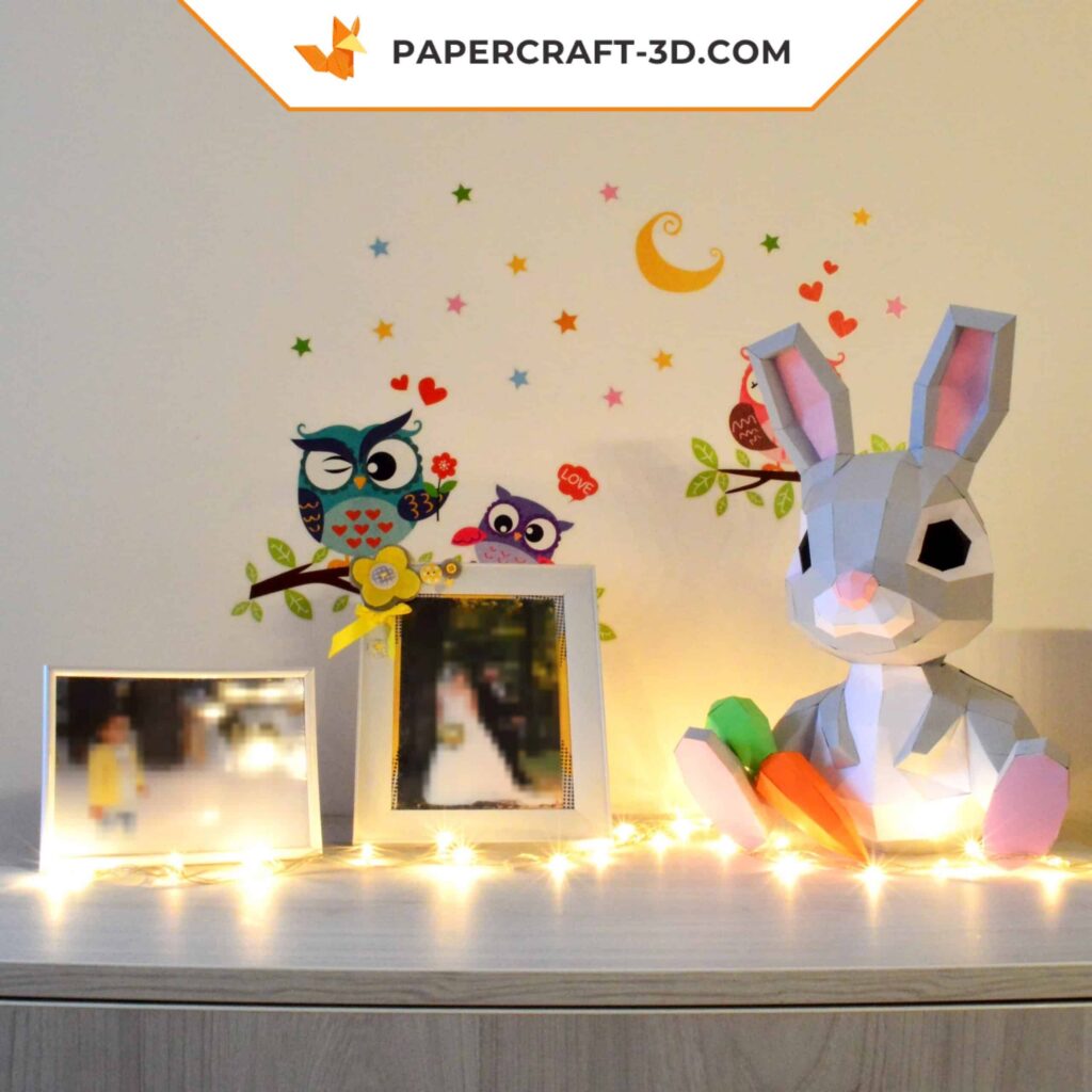 Papercraft lapin de Pâques avec sa carotte en origami