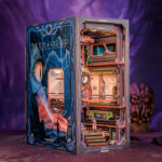 Book Nook - L'Œil du Vieux Dieu (Type 4)