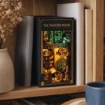 Book Nook - Maison du Sorcier