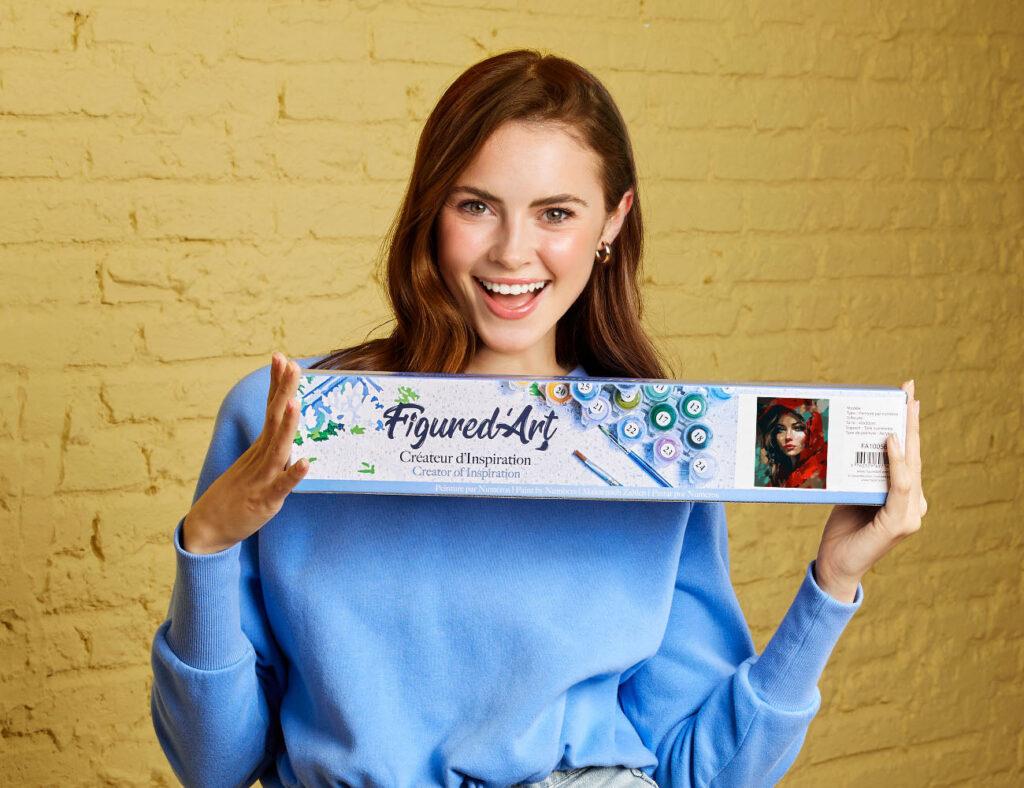 Femme au foulard rouge - Toile roulée