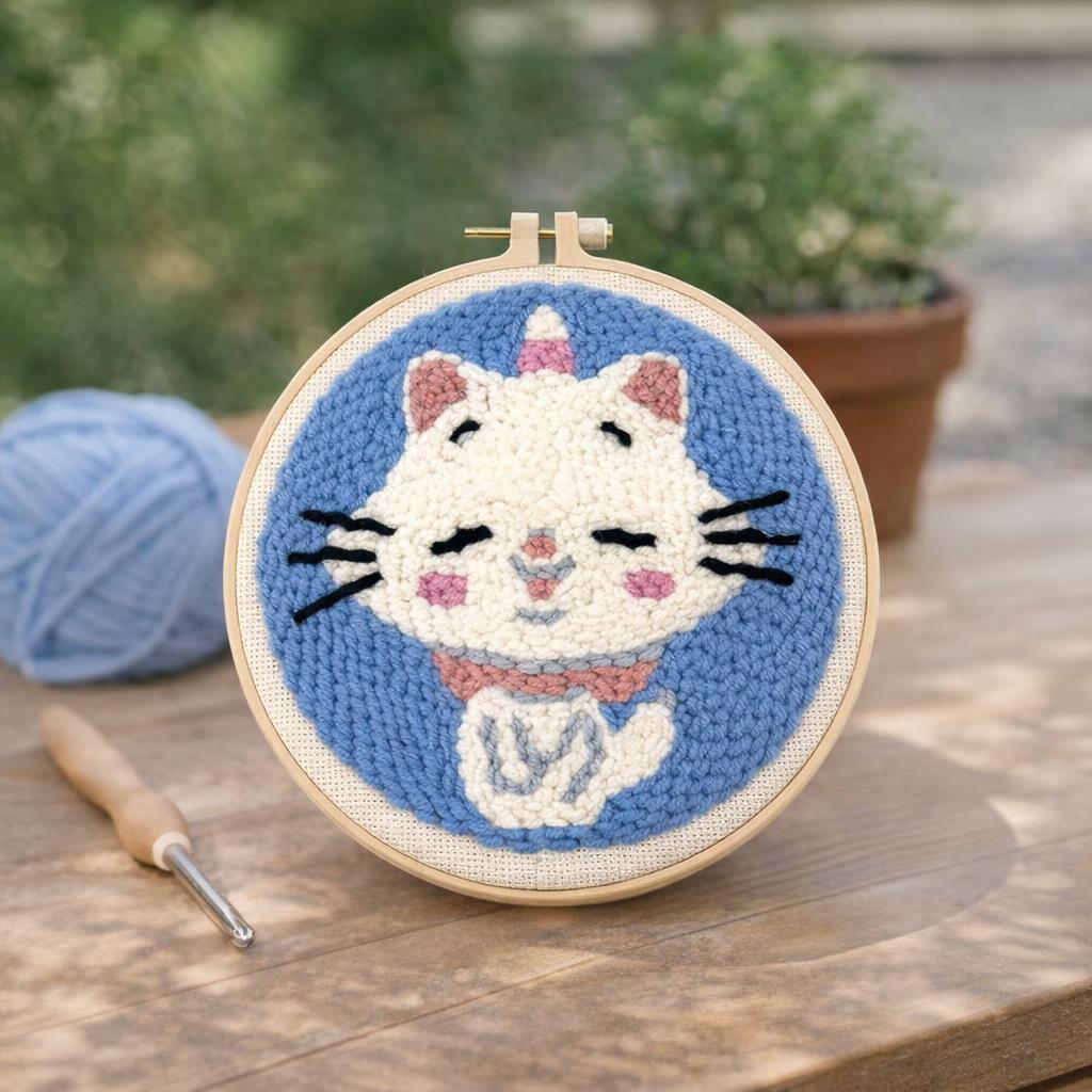 Punch Needle Chat licorne