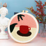 Punch Needle Chocolat Chaud et Feuilles