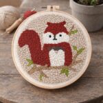 Punch Needle Écureuil mignon