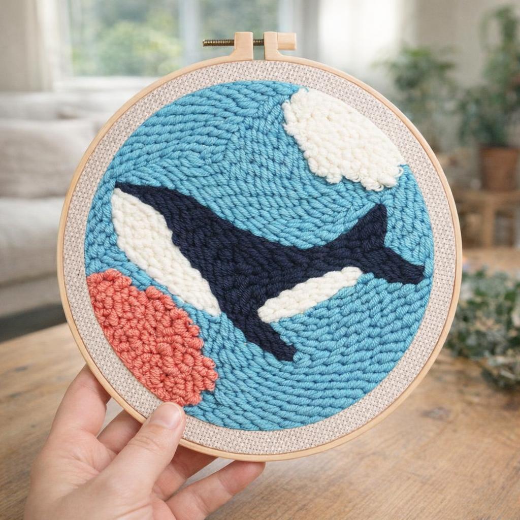 Punch Needle Orque dans la Mer