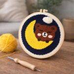 Punch Needle Ours mignon sur la lune