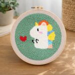 Punch Needle Petit Dragon et Coeur